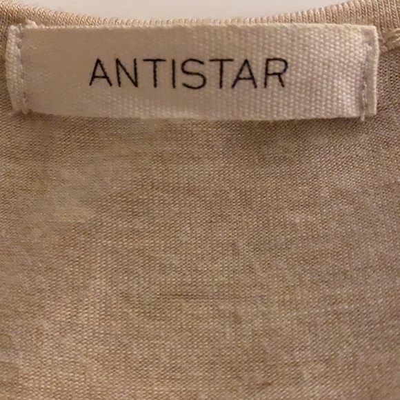 Off white, sleeveless maxi with buttons - Picture 3 of 5